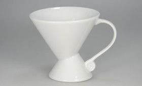 Tazas con pie grande y pequeña